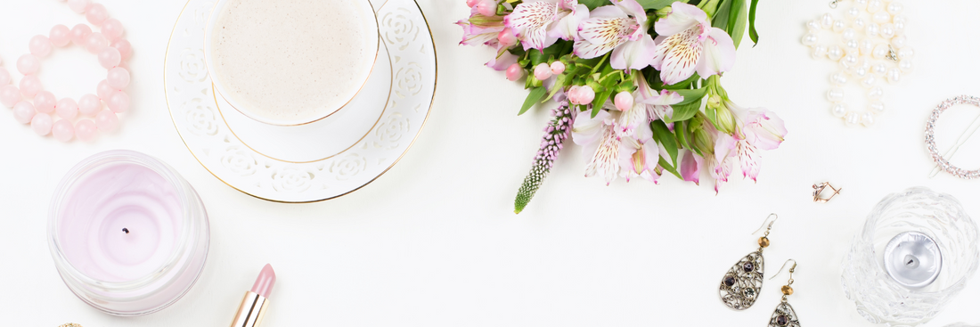image of white and pink china with a white and pink bouquet on a white tablecloth for flower style
