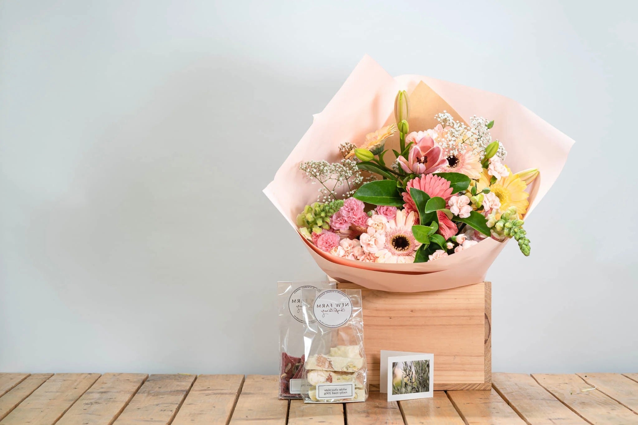 Flower Delivery Florist deliver Brisbane, Birkdale, Wellington Point